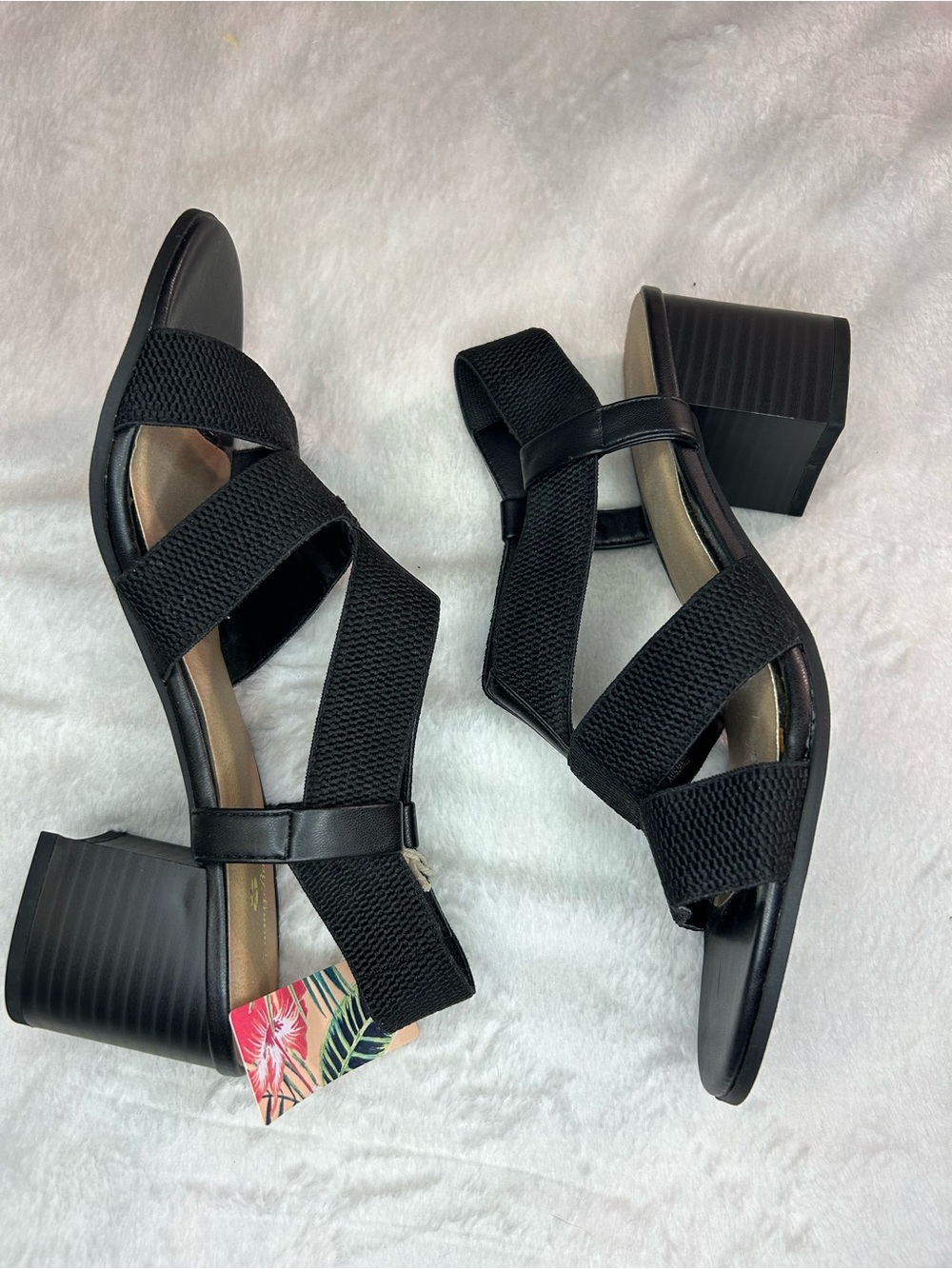 Tommy Bahama Black Strappy Block Heel Sandals